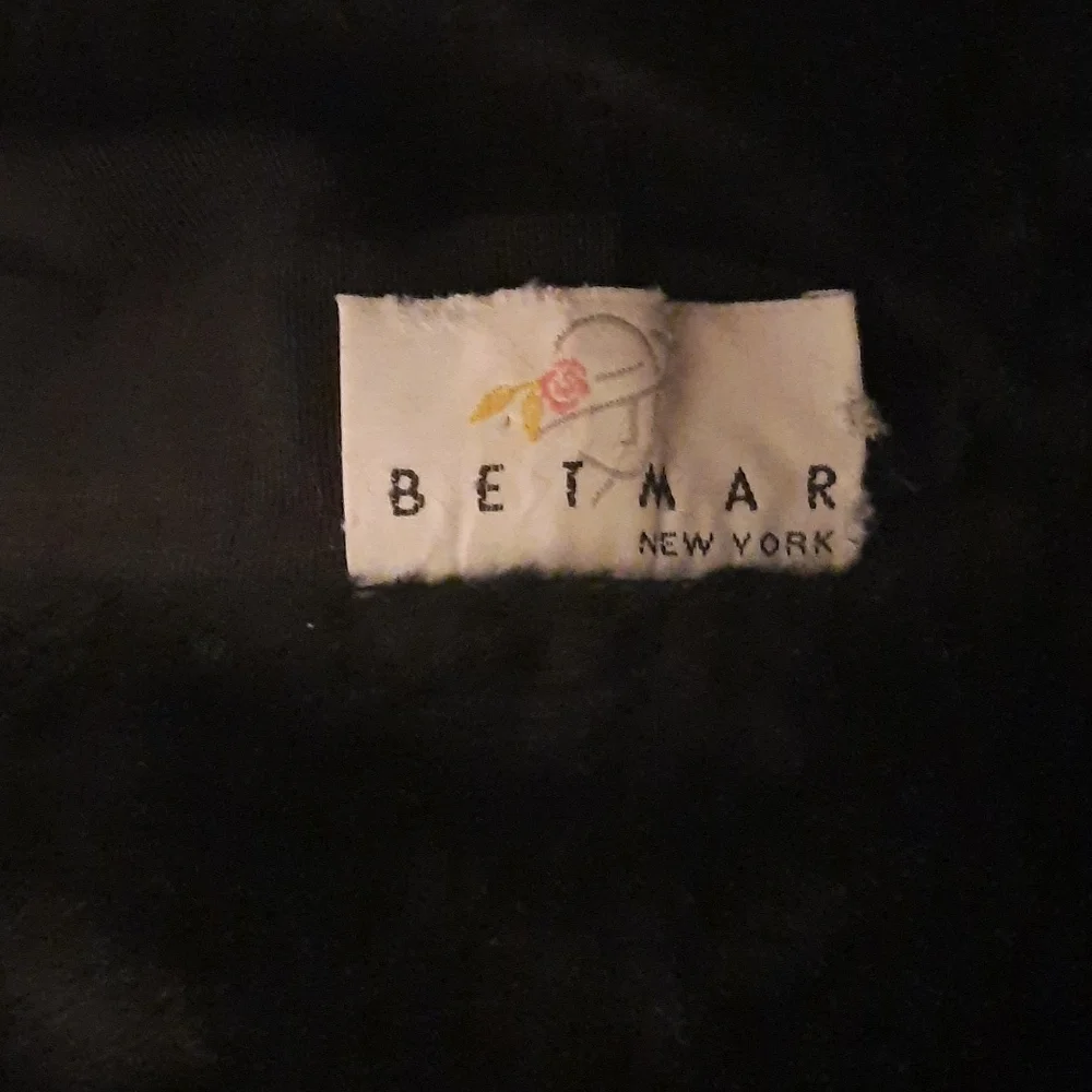 Vintage Betmar New York fur 90's black bucket hat, 